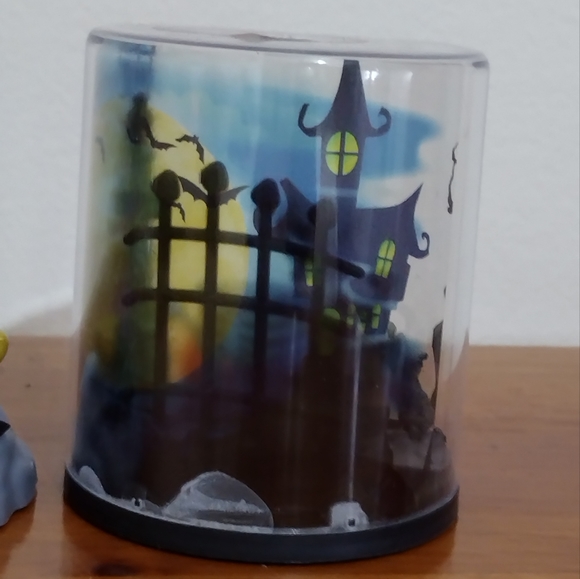 𝅺solar dancing Halloween figures - Picture 6 of 7